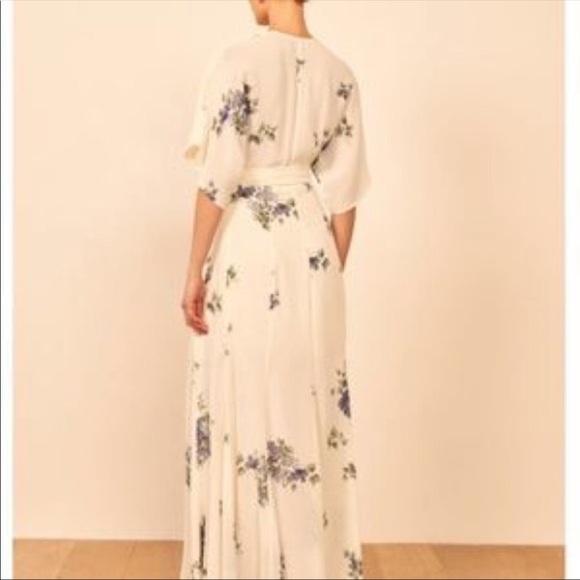 Reformation Winslow Dress in Macadamia - Picture 3 of 6